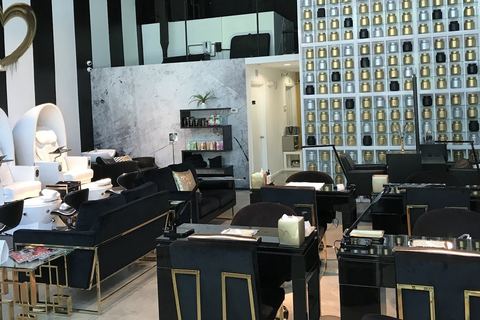 ALIBI Nail + Beauty Bar